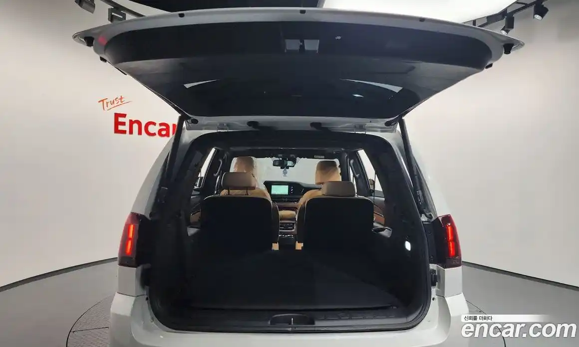 Kia Mohave 2021 3.0 Автомат в Москве № 122228, фото 15