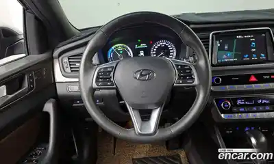 Hyundai Sonata 2019 2.0 Автомат в Москве № 123621, миниатюра 12