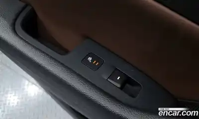 Hyundai Sonata 2019 2.0 Автомат в Москве № 123621, миниатюра 5