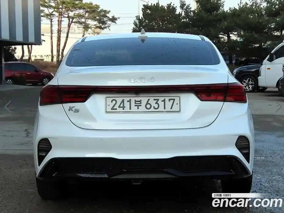 Kia K3 2022 1.6 Автомат в Москве № 123995, фото 4