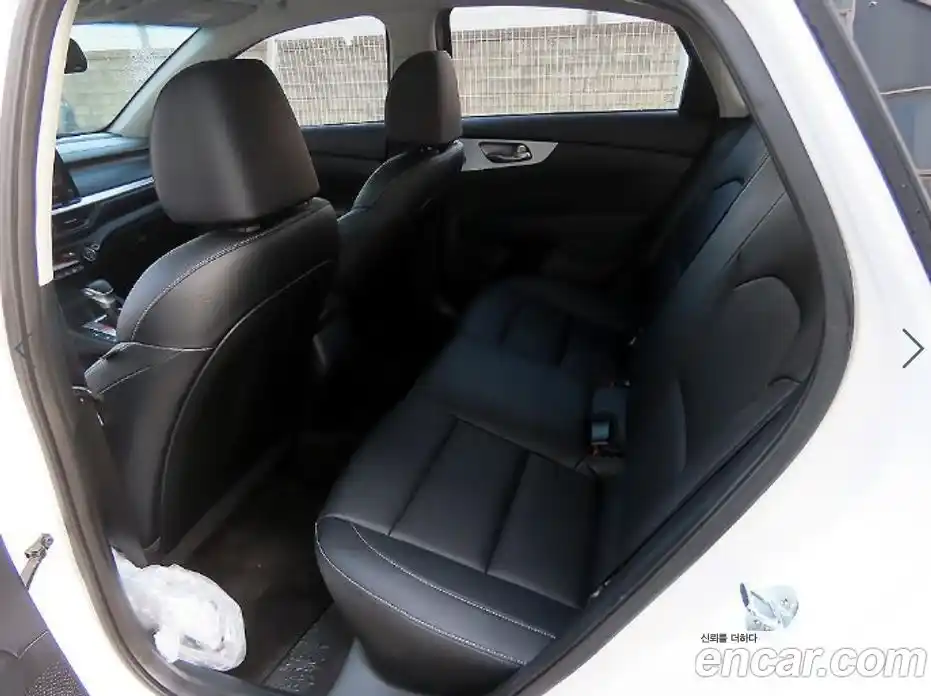 Kia K3 2022 1.6 Автомат в Москве № 123995, фото 6