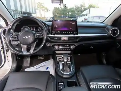 Kia K3 2022 1.6 Автомат в Москве № 123995, миниатюра 7