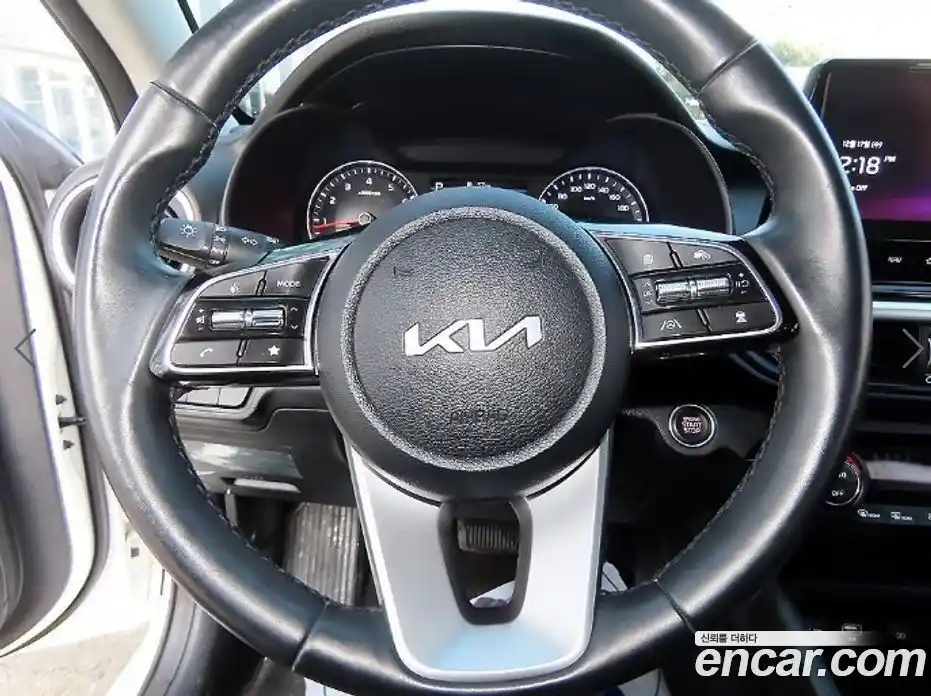 Kia K3 2022 1.6 Автомат в Москве № 123995, фото 8