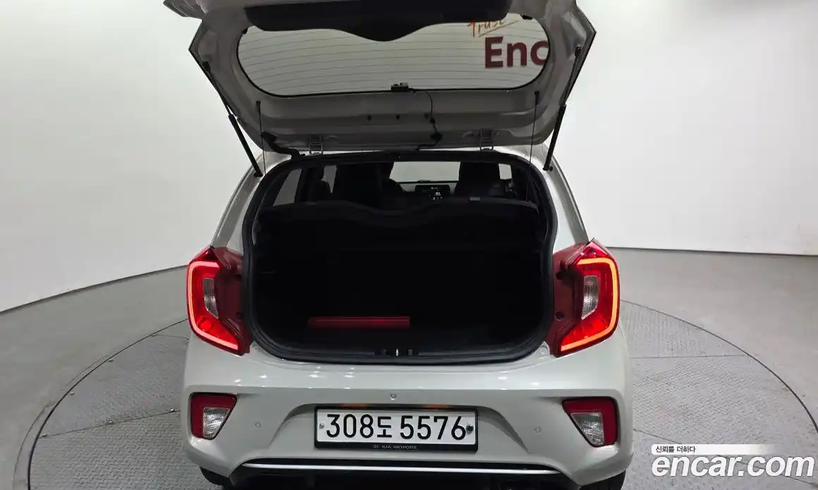 Kia Morning 2020 1.0 Автомат в Москве № 124413, фото 20