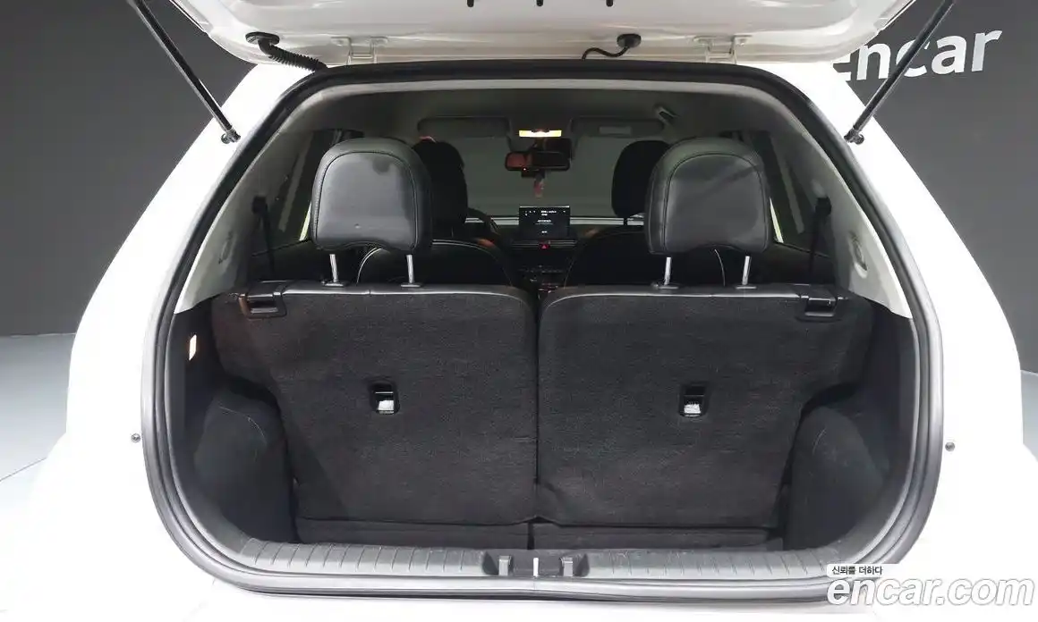 Hyundai Casper 2022 1.0 Автомат в Москве № 126509, фото 15