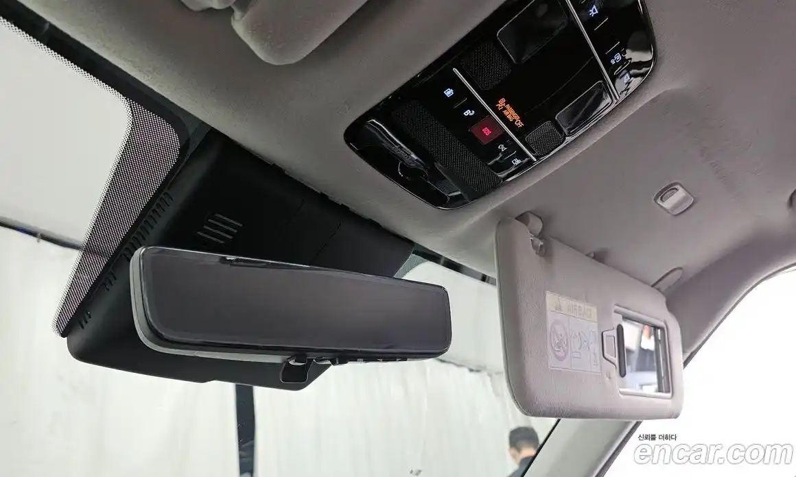 Hyundai Santa Fe 2024 1.6 Автомат в Москве № 126704, фото 13