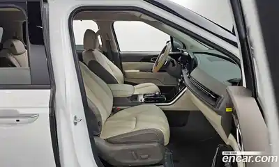 Kia Canival 2021 3.5 Автомат в Москве № 132525, миниатюра 5