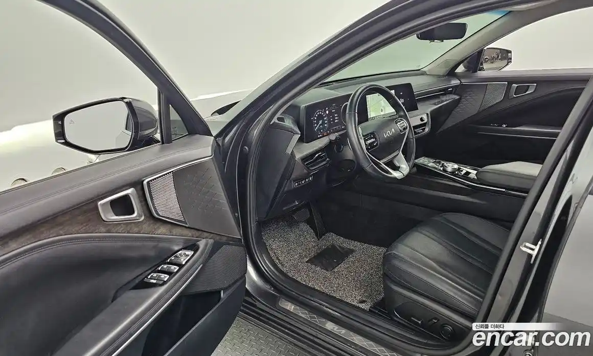 Kia K8 2023 1.6 Автомат в Москве № 134117, фото 1