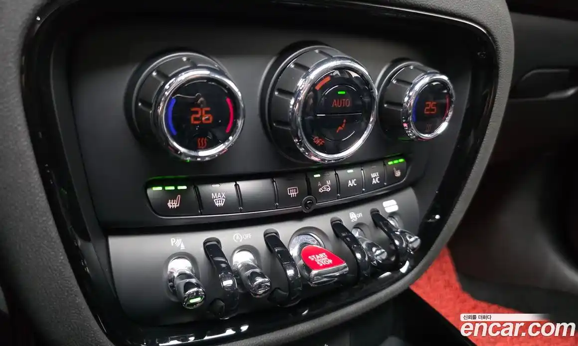 Mini Clubman 2023 2.0 Автомат в Москве № 134959, фото 16