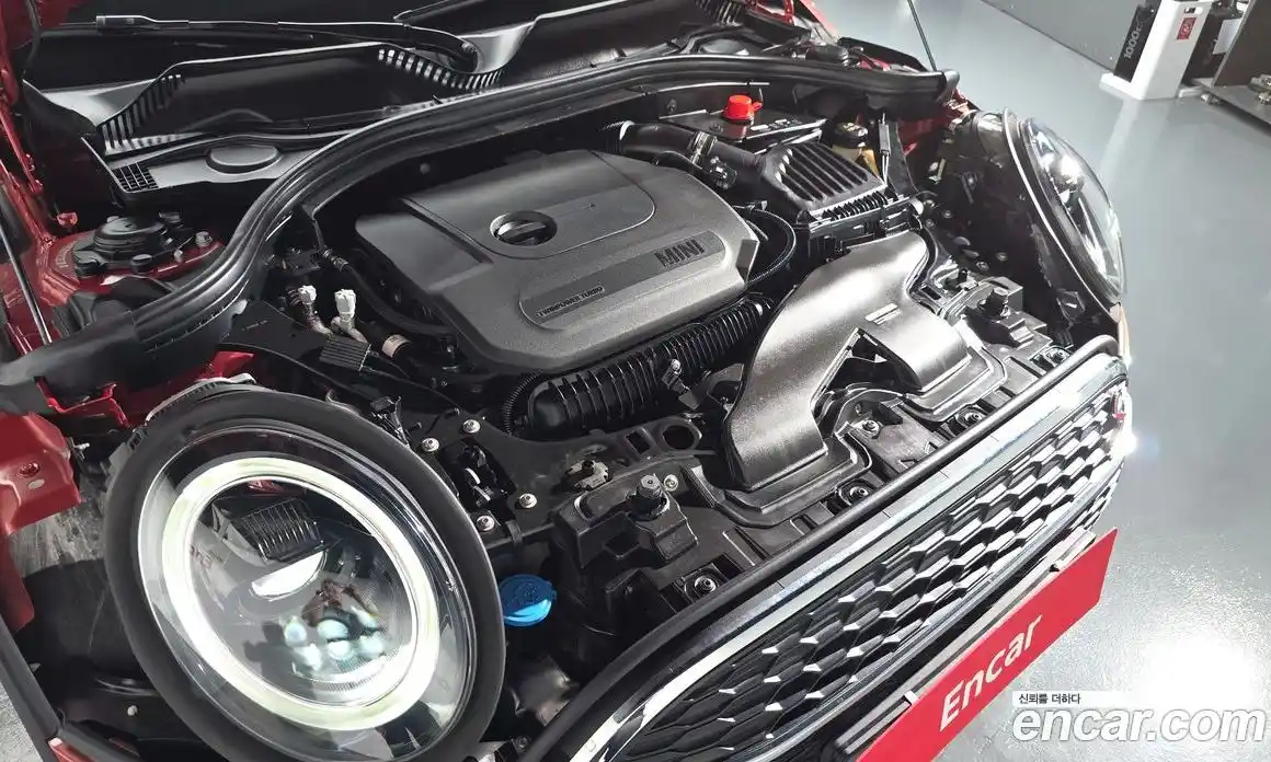 Mini Clubman 2023 2.0 Автомат в Москве № 134959, фото 6