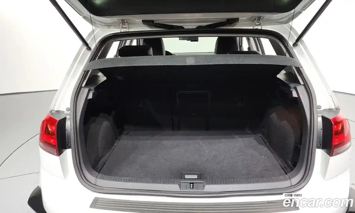 Volkswagen Golf 2014 2.0 Автомат в Москве № 136437, фото 20