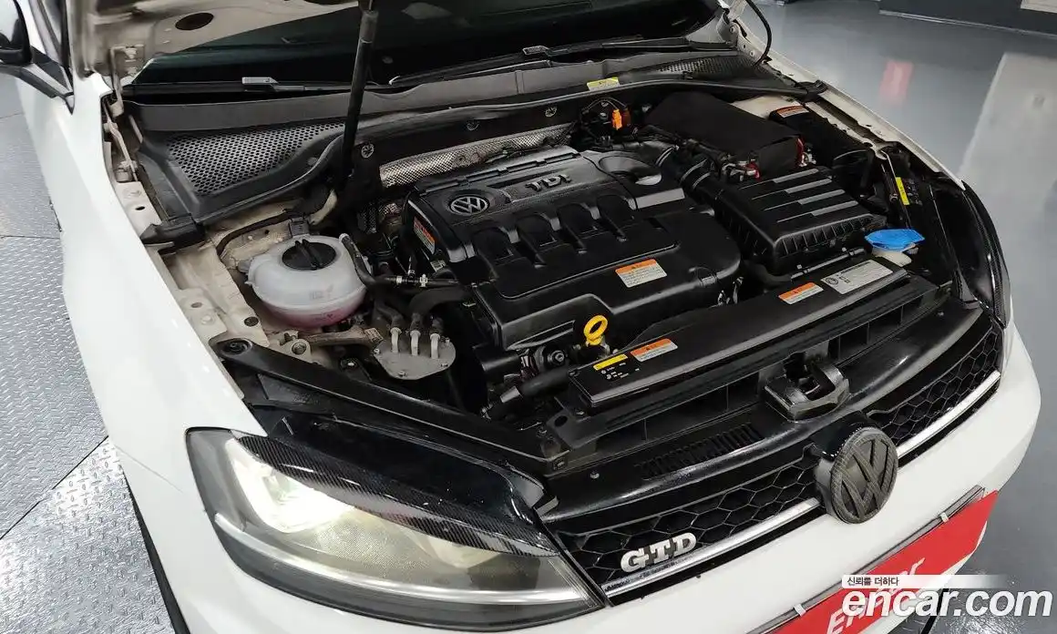 Volkswagen Golf 2014 2.0 Автомат в Москве № 136437, фото 6