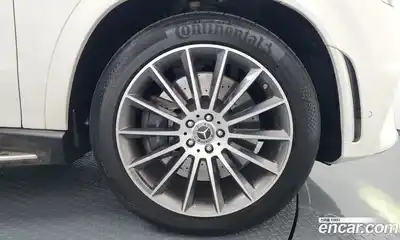 Mercedes-Benz GLE-Class 2023 2.9 Автомат в Москве № 137938, миниатюра 2