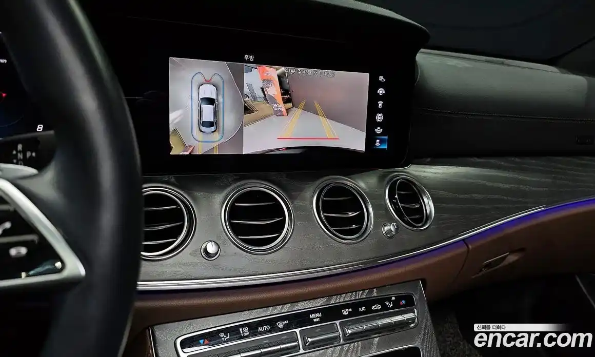 Mercedes-Benz E-Class 2022 2.0 Автомат в Москве № 138889, фото 16