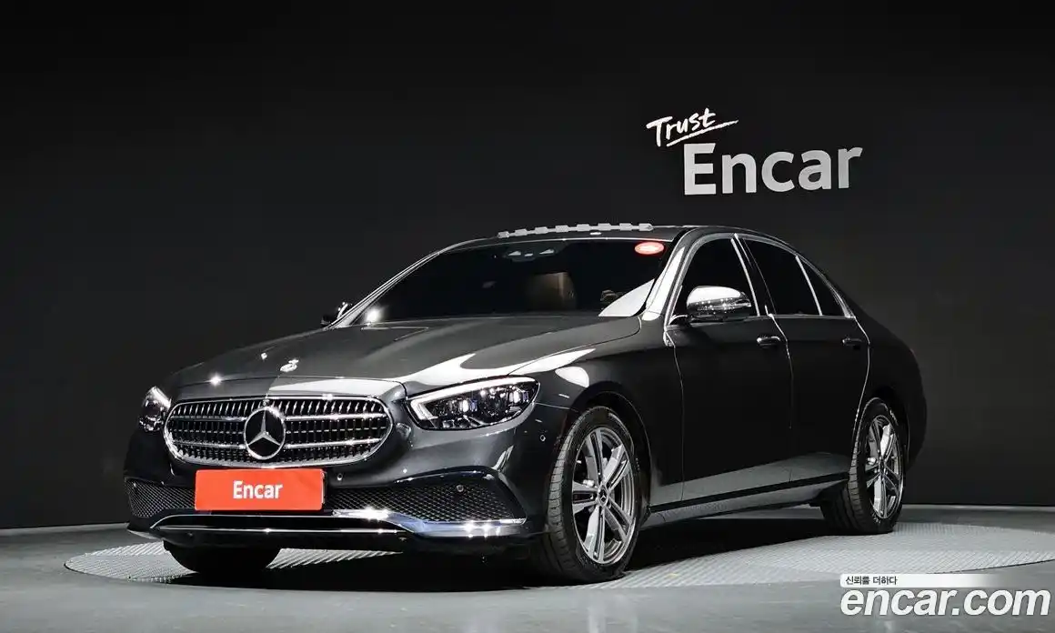 Mercedes-Benz E-Class 2022 2.0 Автомат в Москве № 138889, фото 20