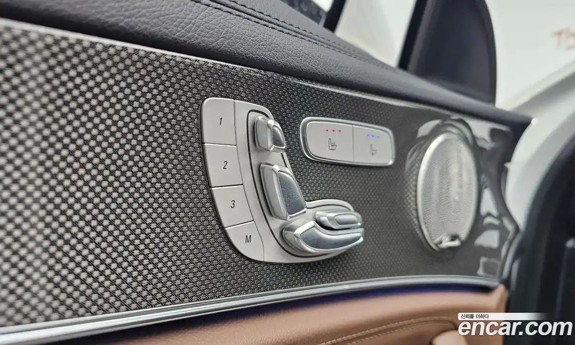 Mercedes-Benz E-Class 2021 3.0 Автомат в Москве № 139473, фото 13