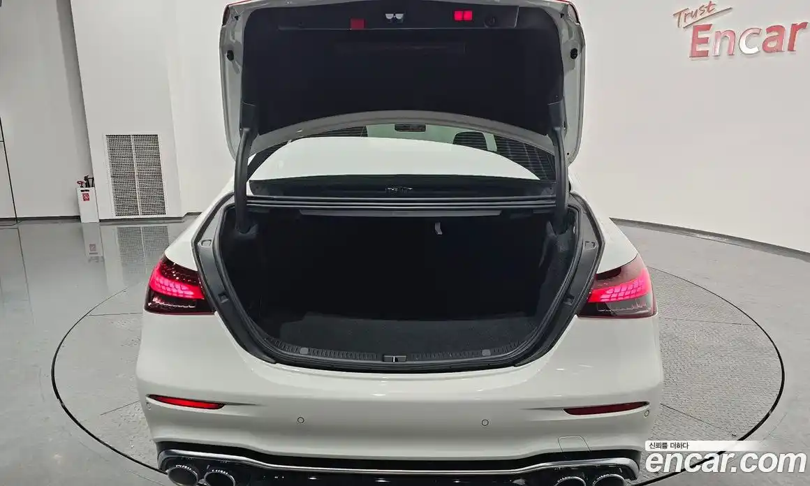 Mercedes-Benz E-Class 2021 3.0 Автомат в Москве № 139473, фото 18