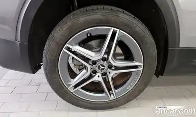 Mercedes-Benz GLB-Class 2022 2.0 Автомат в Москве № 142955, миниатюра 5