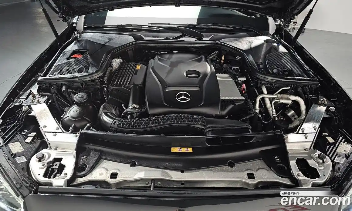 Mercedes-Benz E-Class 2021 2.0 Автомат в Москве № 143128, фото 13