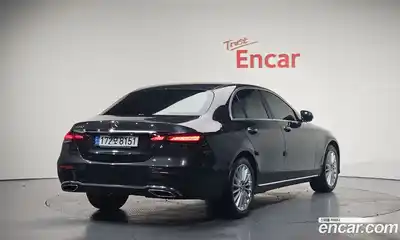 Mercedes-Benz E-Class 2021 2.0 Автомат в Москве № 143128, миниатюра 5