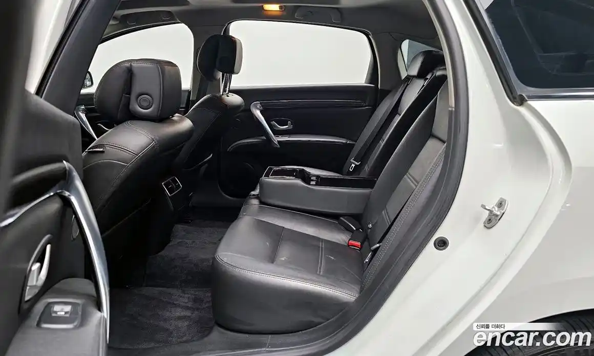 Renault SM7 2015 2.5 Автомат в Москве № 147787, фото 11