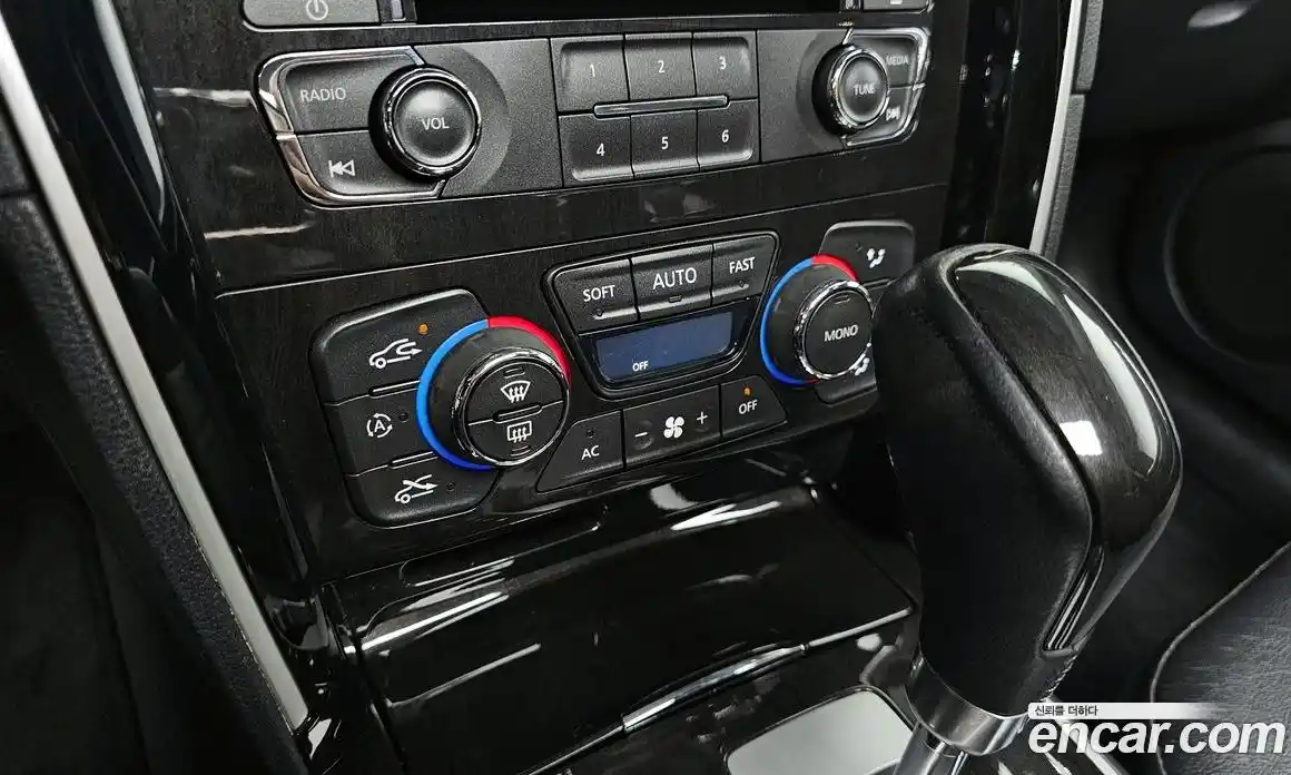 Renault SM7 2015 2.5 Автомат в Москве № 147787, фото 6