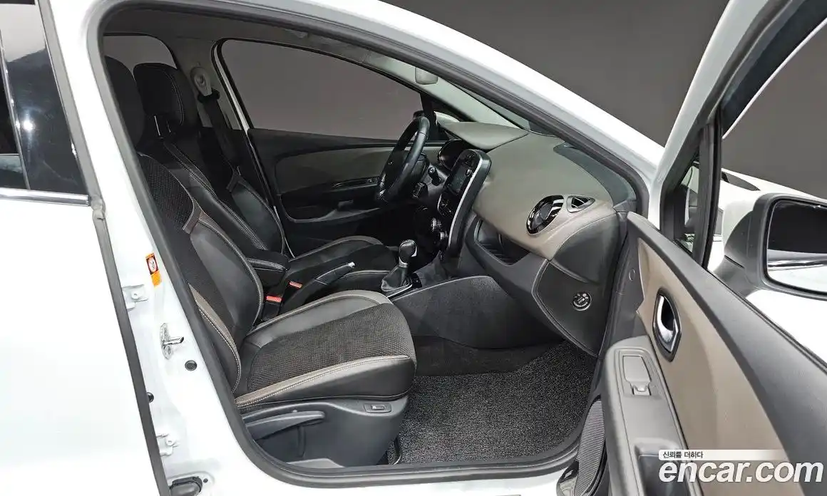 Renault Cilo 2018 1.5 Автомат в Москве № 148220, фото 13