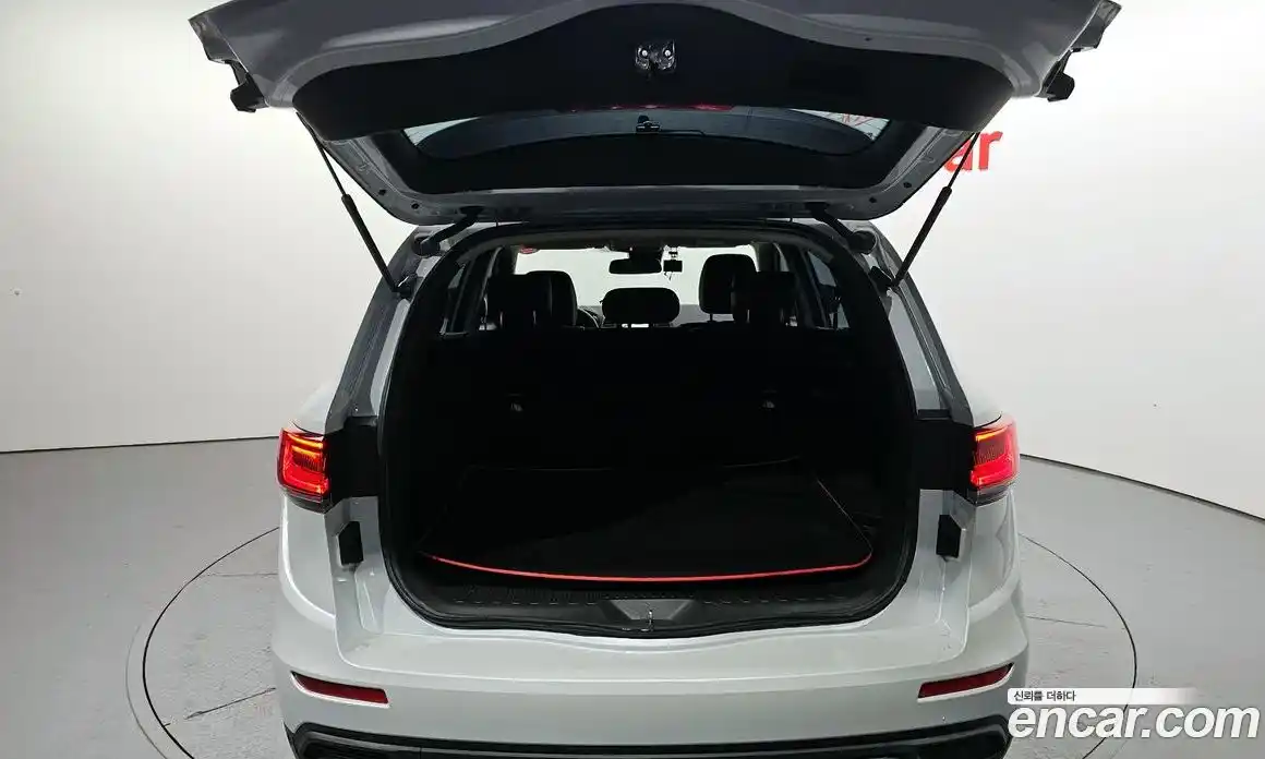 Renault QM6 2022 2.0 Автомат в Москве № 148358, фото 3