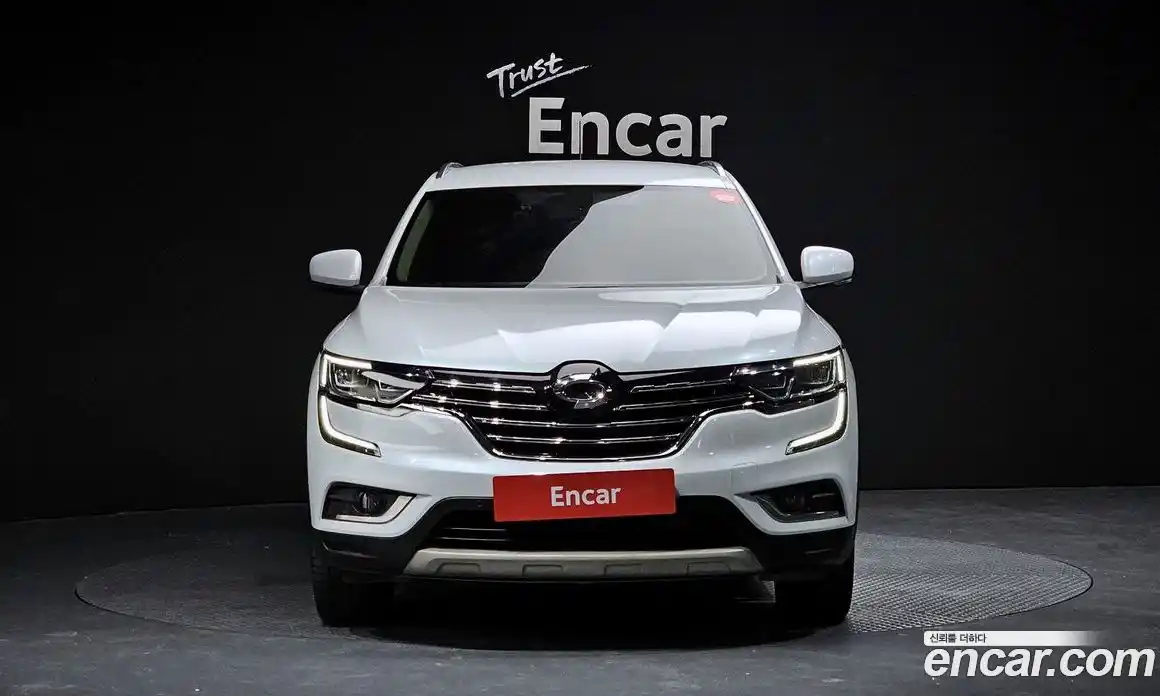 Renault QM6 2017 2.0 Автомат в Москве № 148460, фото 3