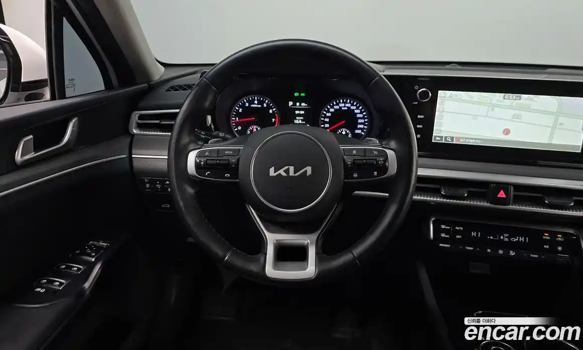 Kia K5 2023 2.0 Автомат в Москве № 15413, фото 13