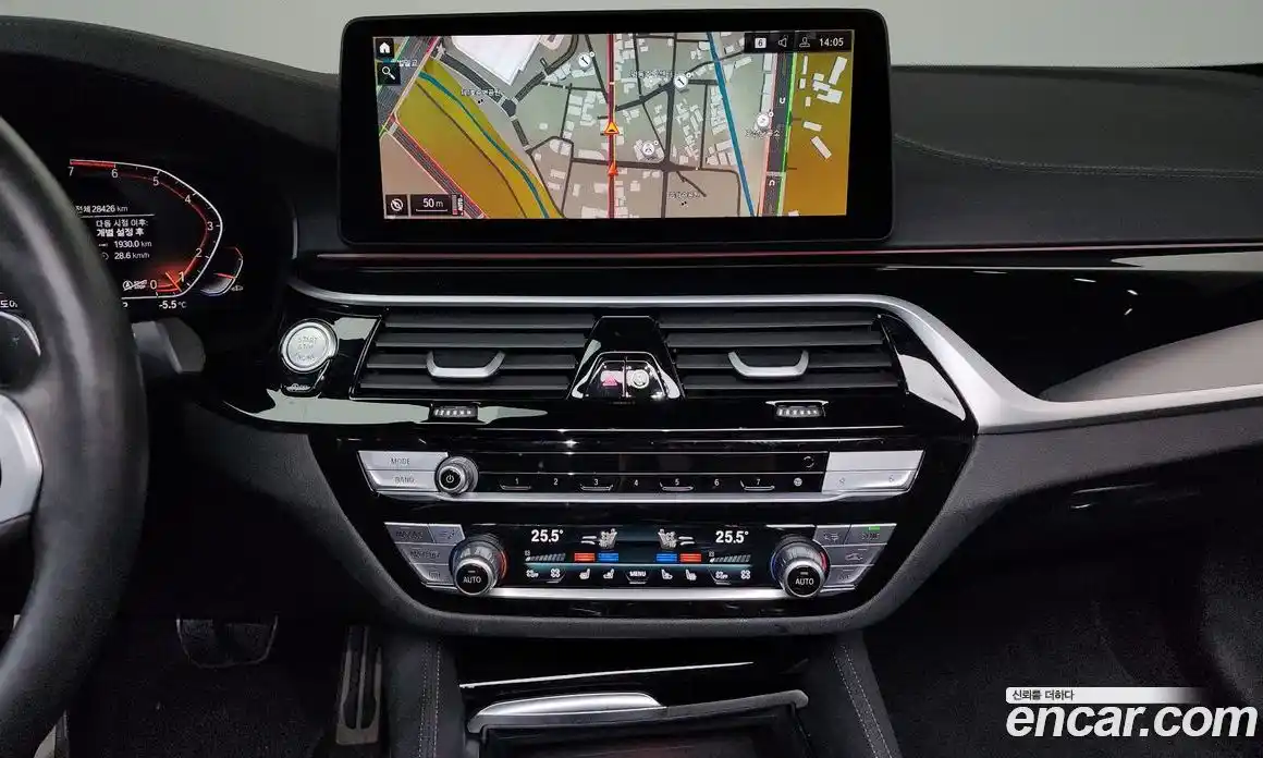 BMW 5-Series 2023 2.0 Автомат в Москве № 154886, фото 8