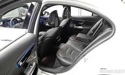 Mercedes-Benz E-Class 2025 2.0 Автомат в Москве № 159986, миниатюра 2