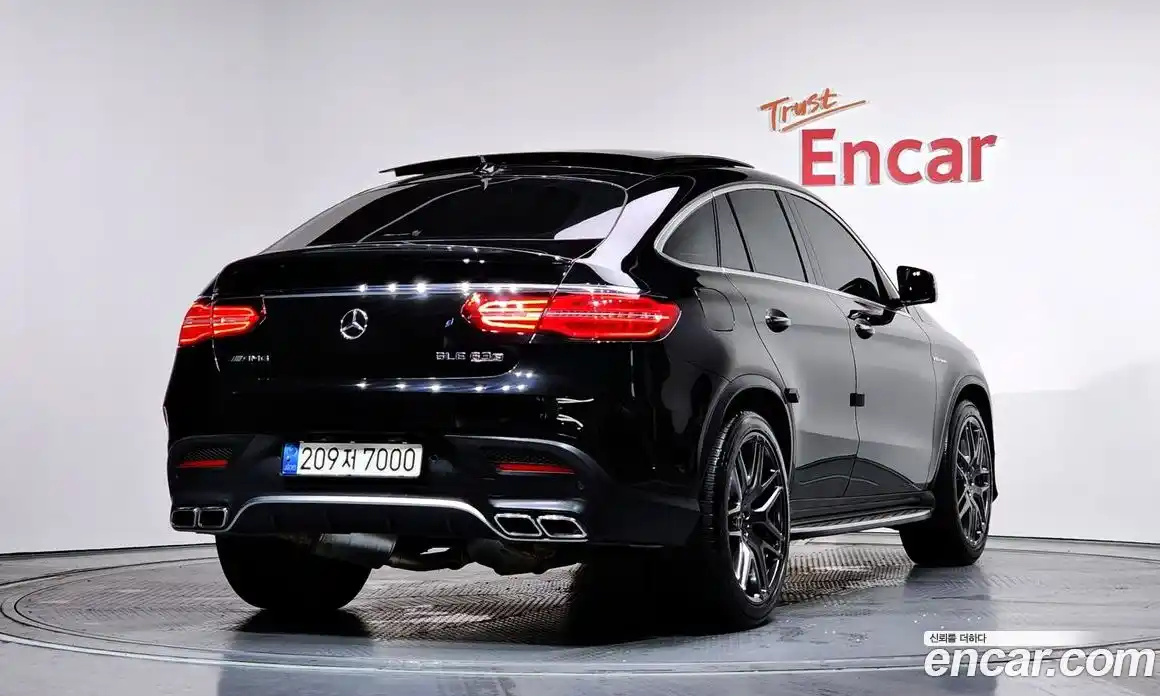 Mercedes-Benz GLE-Class 2019 5.5 Автомат в Москве № 160947, фото 2