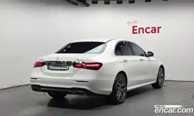 Mercedes-Benz E-Class 2022 1.9 Автомат в Москве № 161337, миниатюра 2