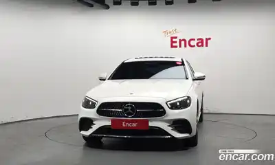 Mercedes-Benz E-Class 2022 1.9 Автомат в Москве № 161337, миниатюра 3