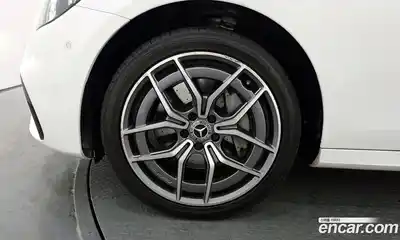 Mercedes-Benz E-Class 2022 1.9 Автомат в Москве № 161337, миниатюра 5