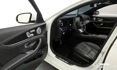 Mercedes-Benz E-Class 2022 1.9 Автомат в Москве № 161337, миниатюра 10