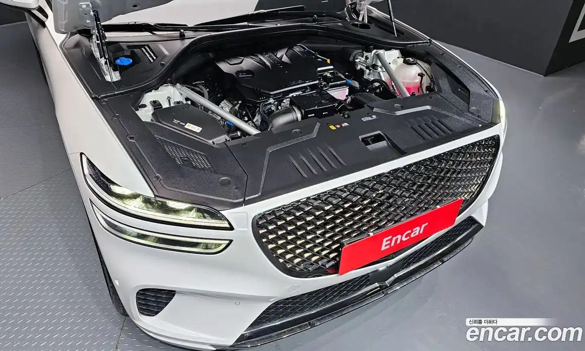 Genesis GV70 2024 2.5 Автомат в Москве № 161381, фото 18