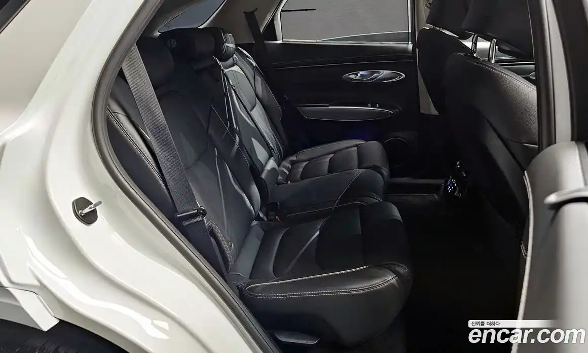 Genesis GV70 2024 2.5 Автомат в Москве № 161381, фото 3