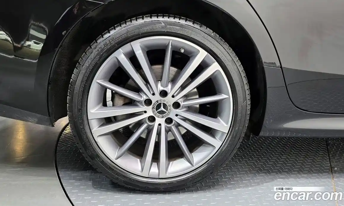 Mercedes-Benz CLS-Class 2019 2.9 Автомат в Москве № 161578, фото 12