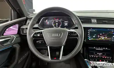 Audi e-tron 2023 0.2 Автомат в Москве № 162299, миниатюра 5