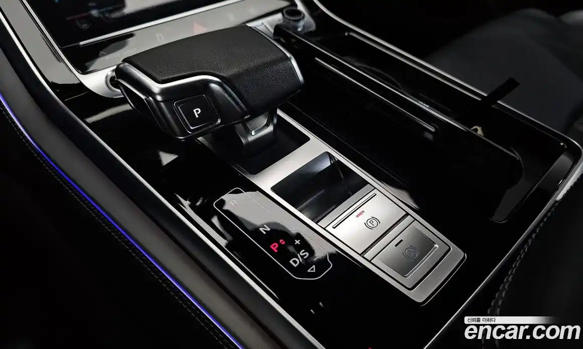 Audi Q7 2023 3.0 Автомат в Москве № 162350, фото 8