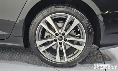 Audi A6 2023 2.0 Автомат в Москве № 162605, миниатюра 2