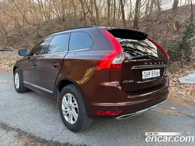 Volvo XC60 2017 2.0 Автомат в Москве № 162912, миниатюра 2