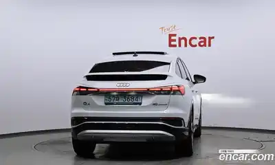 Audi Q4 e-tron, 2022