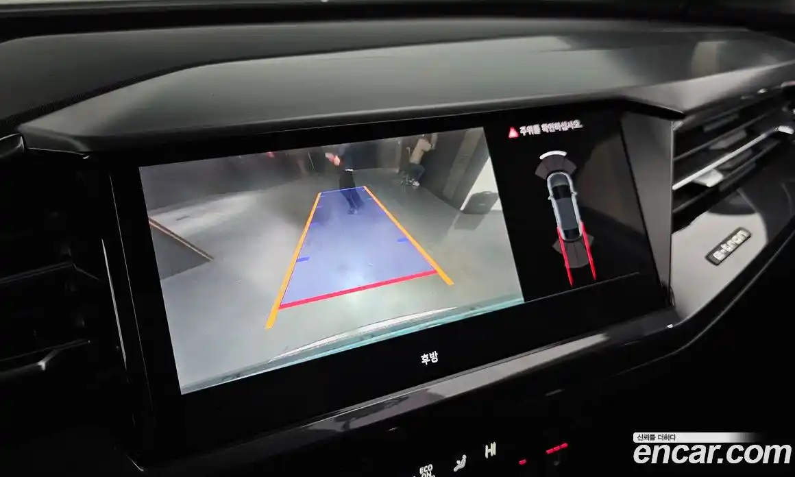 Audi Q4 e-tron 2022 0.1 Автомат в Москве № 163012, фото 15