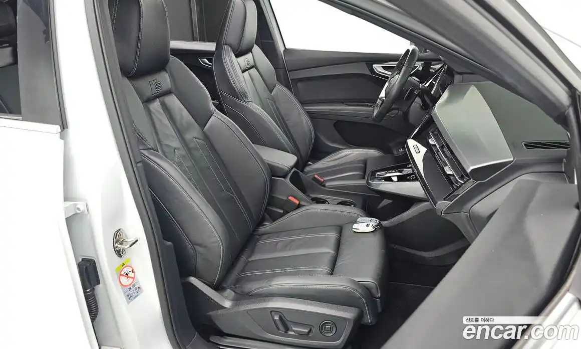 Audi Q4 e-tron 2022 0.1 Автомат в Москве № 163012, фото 16