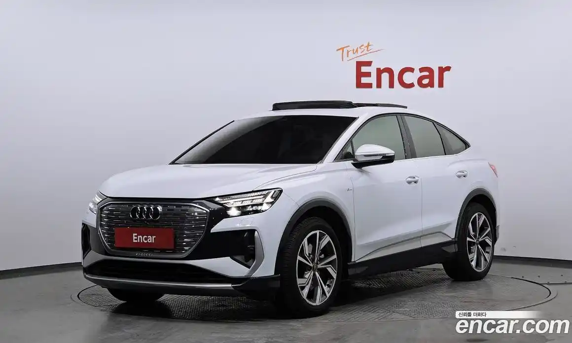 Audi Q4 e-tron 2022 0.1 Автомат в Москве № 163012, фото 20