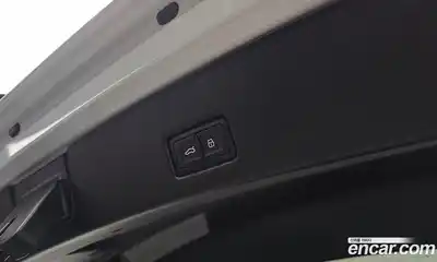 Audi Q4 e-tron 2022 0.1 Автомат в Москве № 163012, миниатюра 7