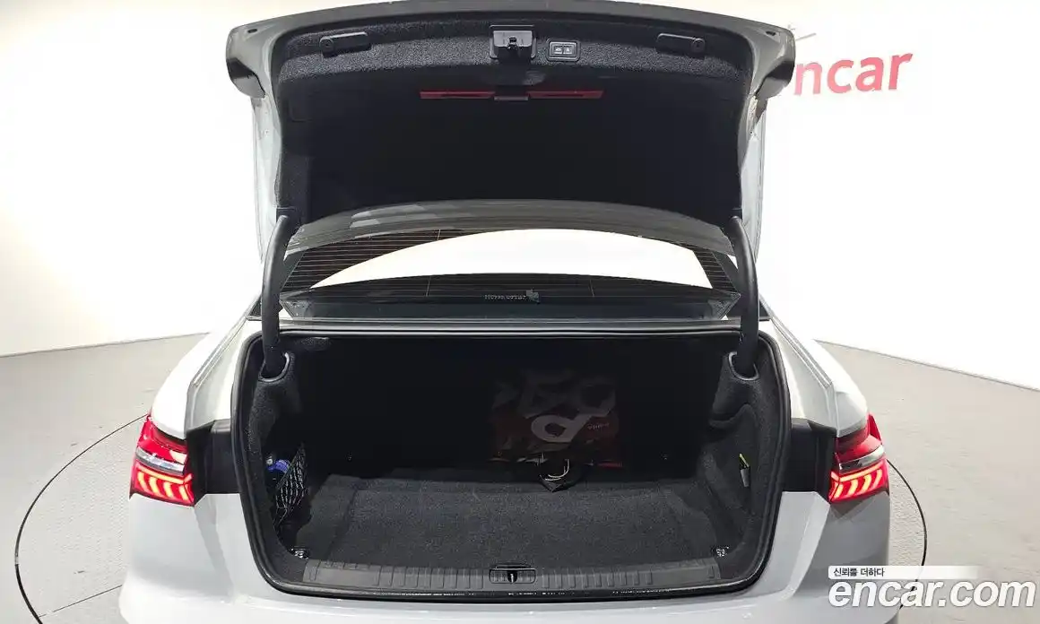 Audi A6 2021 2.0 Автомат в Москве № 163099, фото 13